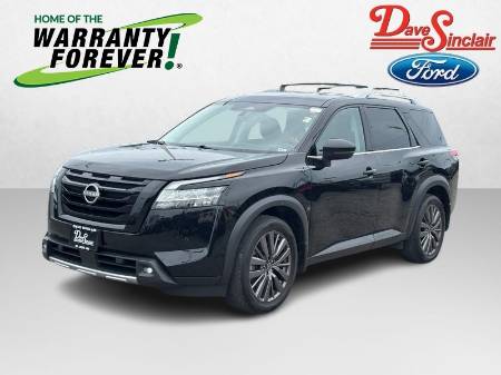 2023 Nissan Pathfinder SL