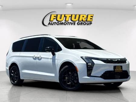 2027 Chrysler Pacifica Limited