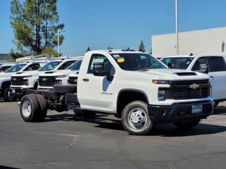 2026 Chevrolet Silverado 3500HD Work Truck