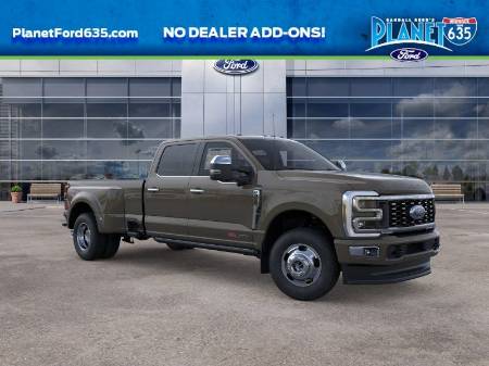 2026 Ford Super Duty F-350 DRW Platinum