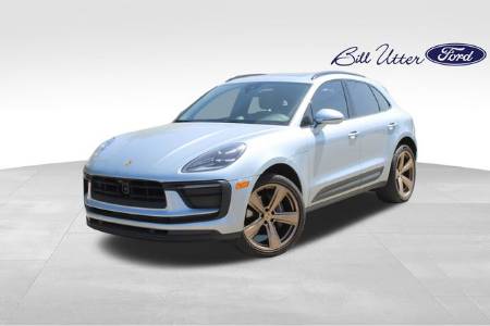 2024 Porsche Macan Base