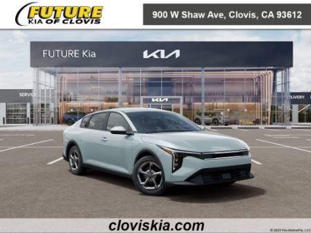 2026 Kia K4 LXS