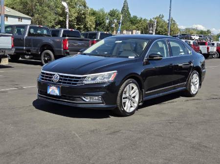 2017 Volkswagen Passat 1.8T SE w/Technology