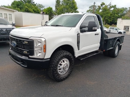 2024 Ford Super Duty F-350 DRW XL