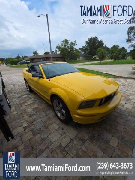 2006 Ford Mustang GT Deluxe