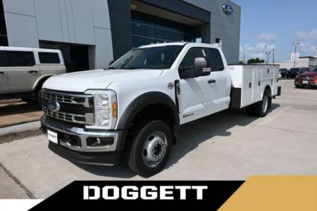 2026 Ford Super Duty F-550 DRW XL