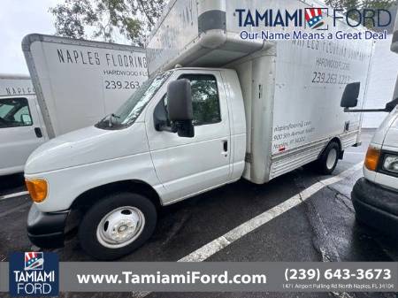 2006 Ford E-450SD Base
