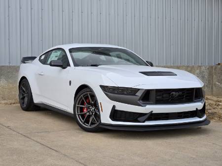 2026 Ford Mustang Dark Horse