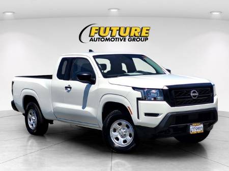 2023 Nissan Frontier S