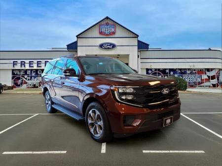 2027 Ford Expedition Active