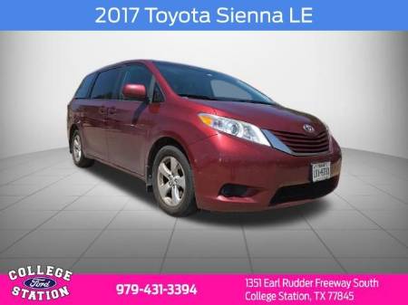 2017 Toyota Sienna LE