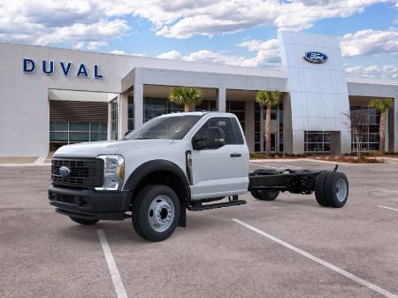 2025 Ford F-550SD XL