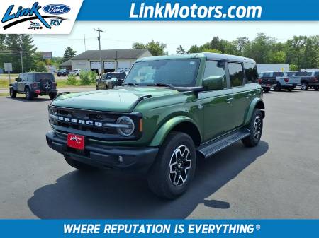 2025 Ford Bronco Outer Banks 4 Door 4X4