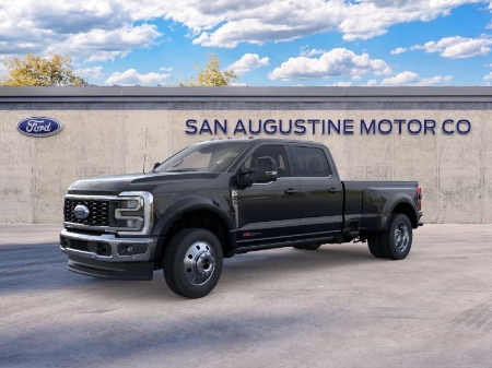 2026 Ford Super Duty F-450 DRW LARIAT