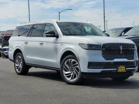 2026 Lincoln Navigator L Reserve