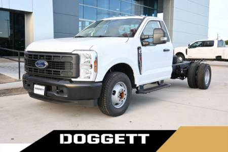 2026 Ford Super Duty F-350 DRW XL
