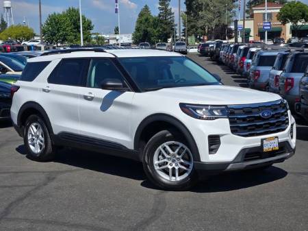 2026 Ford Explorer Active w/200A Pkg