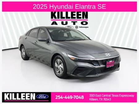 2025 Hyundai Elantra SE