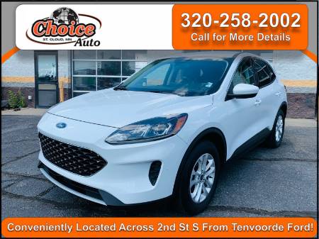 2020 Ford Escape SE