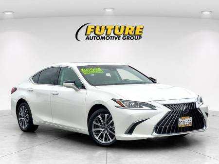2022 Lexus ES 250
