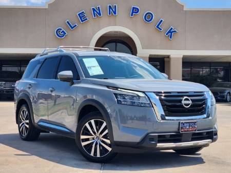 2024 Nissan Pathfinder Platinum
