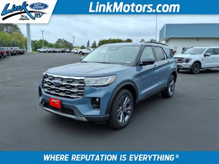 2026 Ford Explorer Active w/100A Pkg 4WD