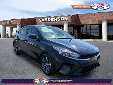 2023 Kia Forte LXS IVT FWD