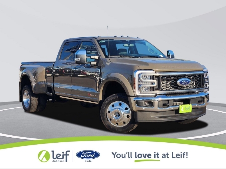 2026 Ford Super Duty F-450 DRW LARIAT