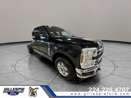 2026 Ford Super Duty F-350 SRW XLT