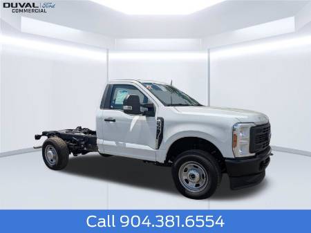 2025 Ford F-350SD XL