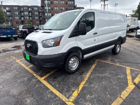 2027 Ford Transit-250 Base