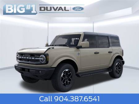 2026 Ford Bronco Outer Banks