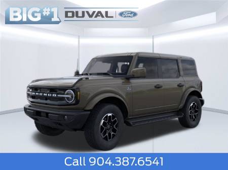 2026 Ford Bronco Outer Banks