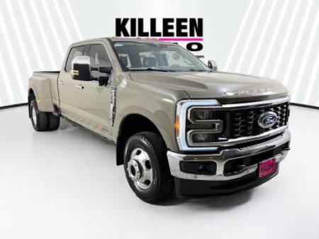 2027 Ford F-350SD LARIAT