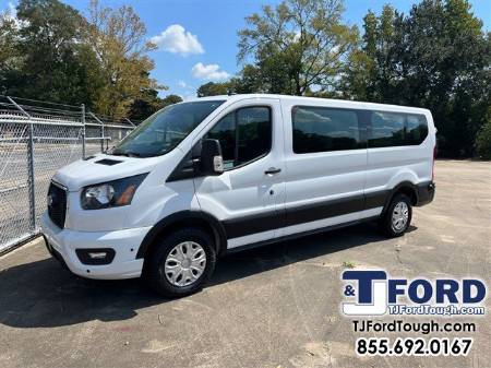 2024 Ford Transit Passenger Wagon XL