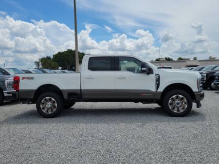 2027 Ford Super Duty F-350 SRW King Ranch
