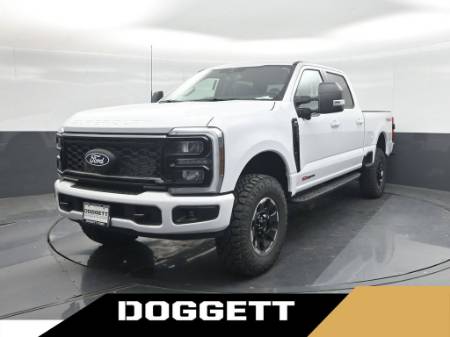 2027 Ford Super Duty F-250 SRW XLT