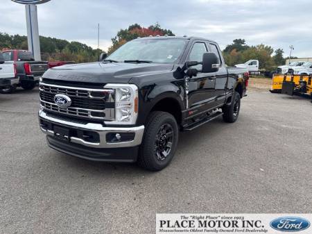 2027 Ford F-350SD XLT