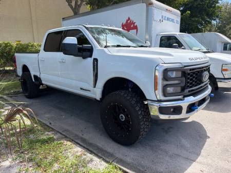 2023 Ford F-350SD LARIAT