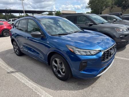 2023 Ford Escape Hybrid ST-Line