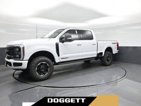 2027 Ford Super Duty F-250 SRW XLT