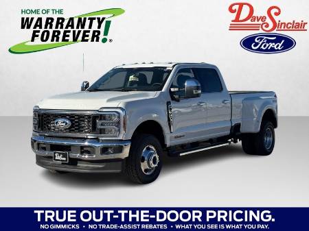 2027 Ford Super Duty F-350 DRW LARIAT 4WD Crew Cab 8' Box
