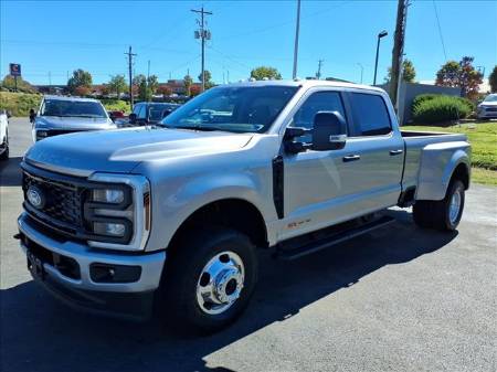 2027 Ford Super Duty F-350 DRW XL