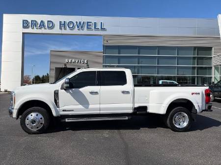 2023 Ford F-450 LARIAT