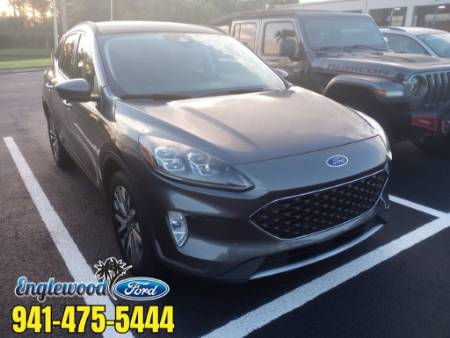 2022 Ford Escape Titanium