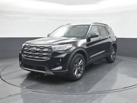 2026 Ford Explorer Active w/100A Pkg
