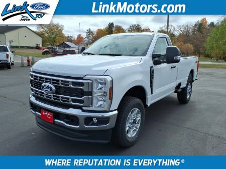 2027 Ford F-350 Super Duty XL 4WD Reg Cab 8 Box