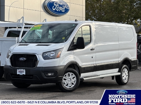 2025 Ford Transit Cargo Van Cargo w/Bulkhead