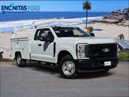2027 Ford Super Duty F-250 SRW XL