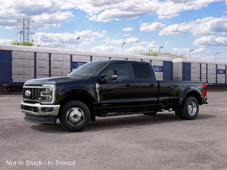 2027 Ford Super Duty F-350 DRW LARIAT